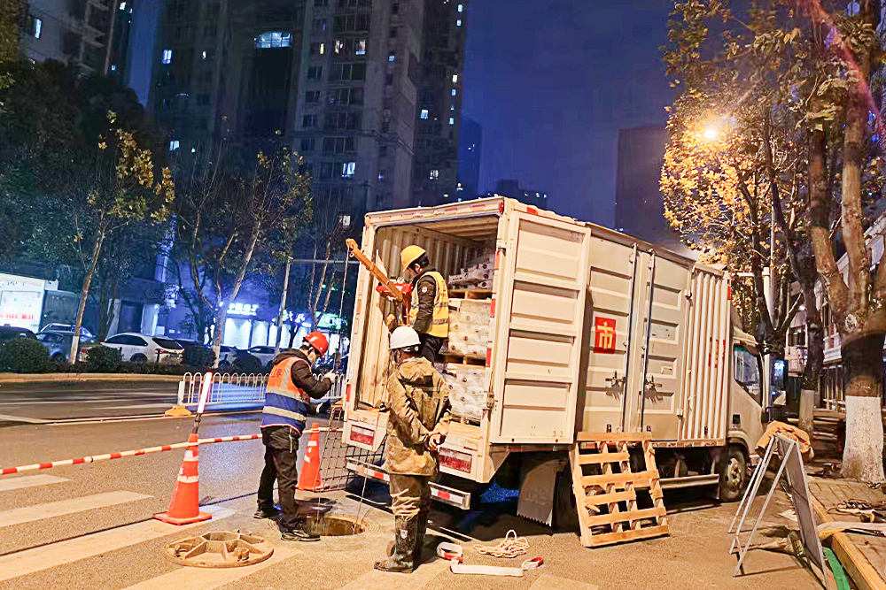 �z�龮��(n��i)�r�x�ć����ޏ�(f��)ʩ���F(xi��n)��(ch��ng)